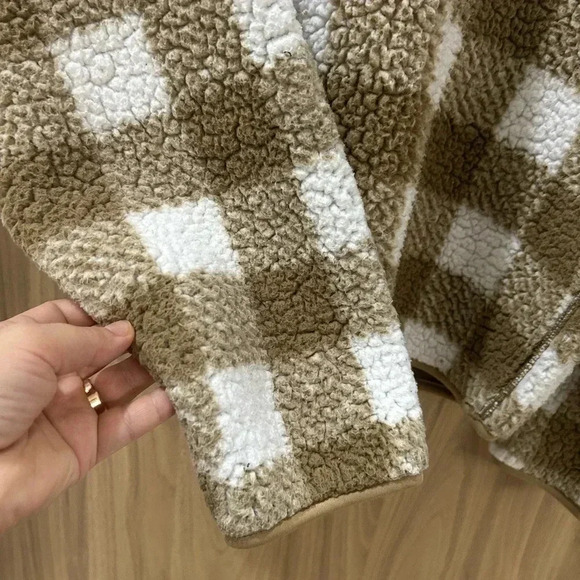 Fuzzy Warm Brown Cream Checkered 1/4 Zip LA Grown Hoodie Sweater Size Large SOFT - Picture 3 of 7